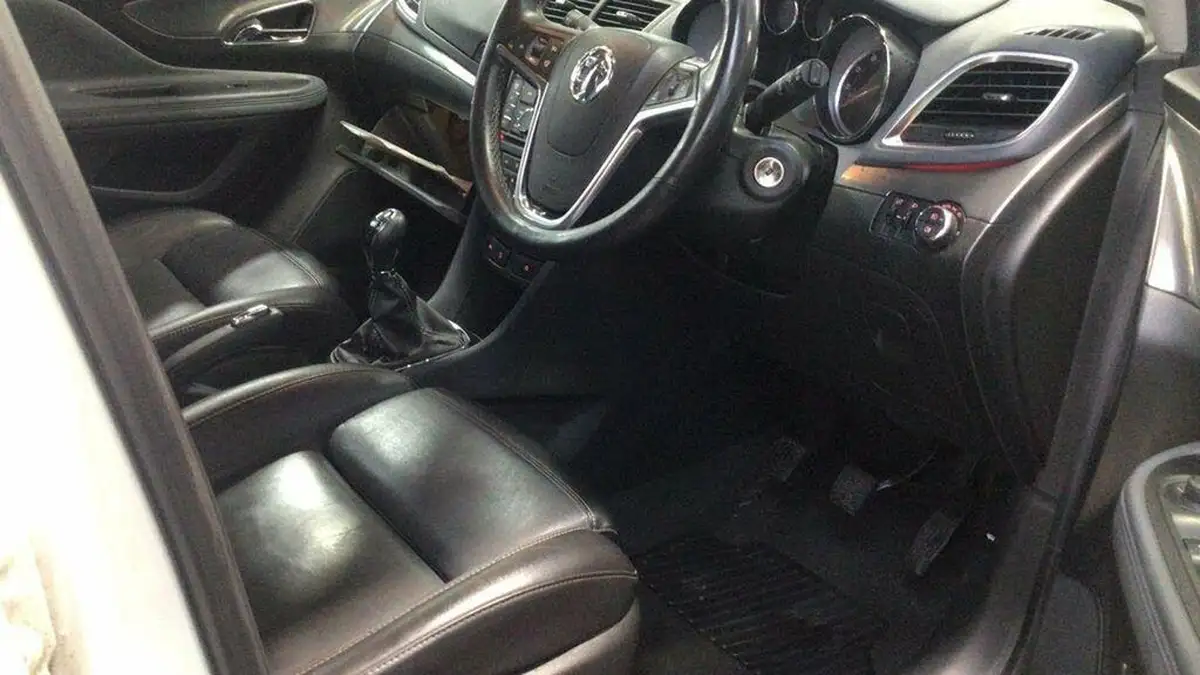 2015-vauxhall-mokka-14i-16v-turbo-se-4x4-ss-big-10