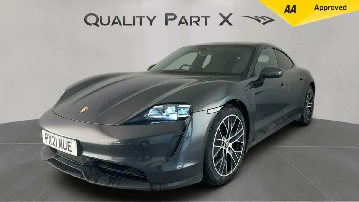 2021-porsche-taycan-e-base-476ps-performance-battery-plus-big-6
