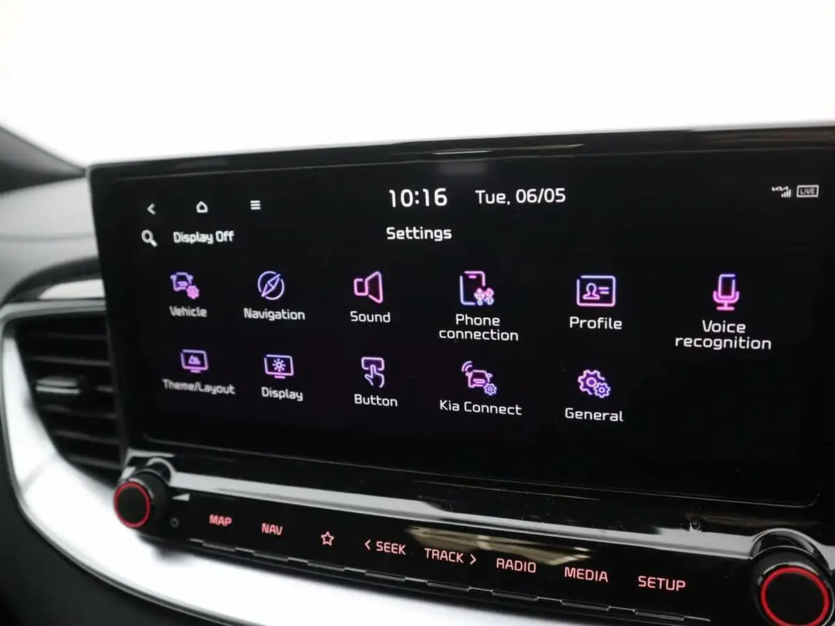 2023-kia-xceed-15-t-gdi-gt-line-158bhp-big-26