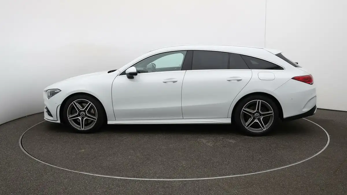 2022-mercedes-benz-cla-13-cla-200-amg-line-shooting-brake-5d-big-63