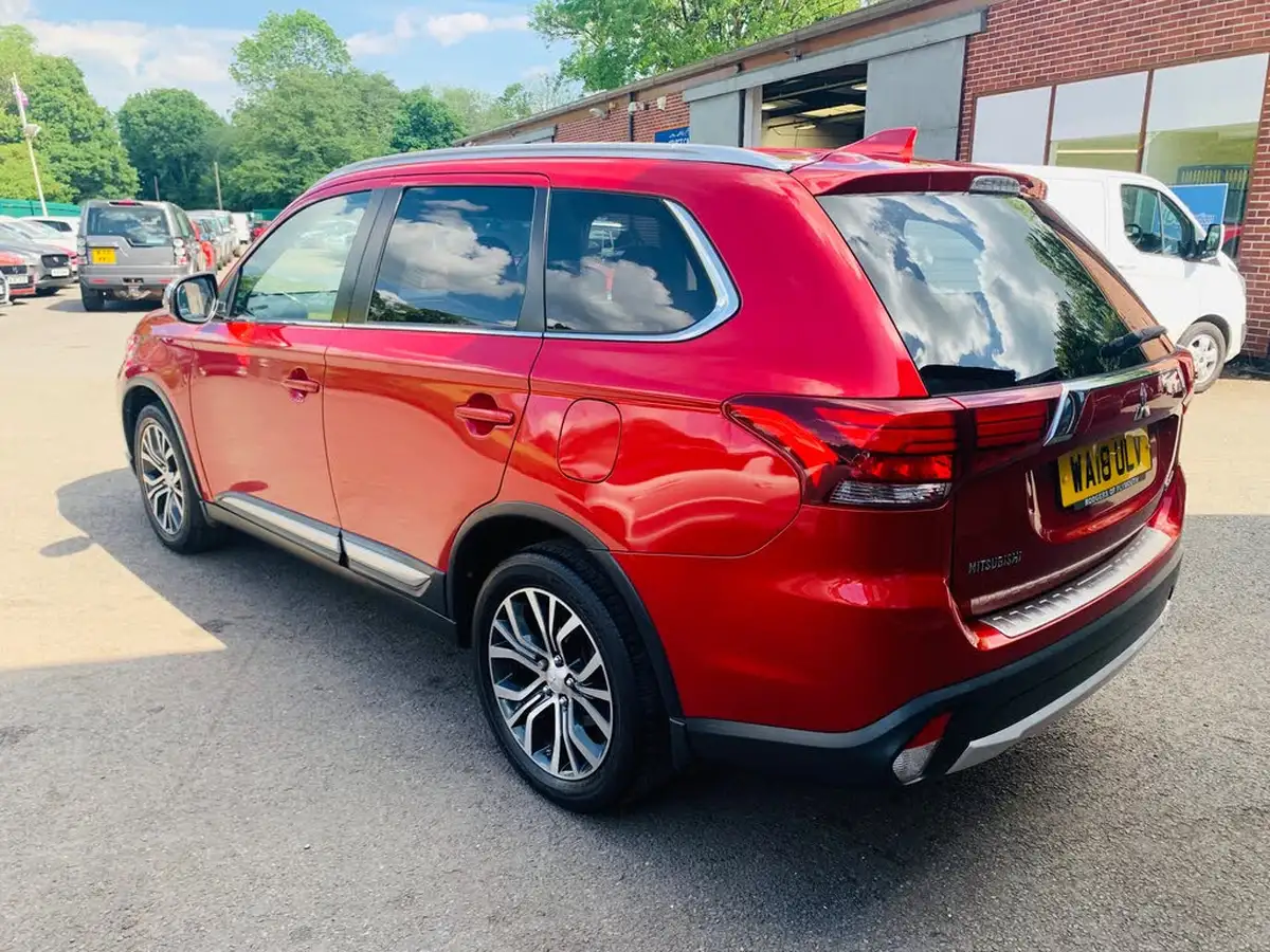 2018-mitsubishi-outlander-22di-d-4-big-10