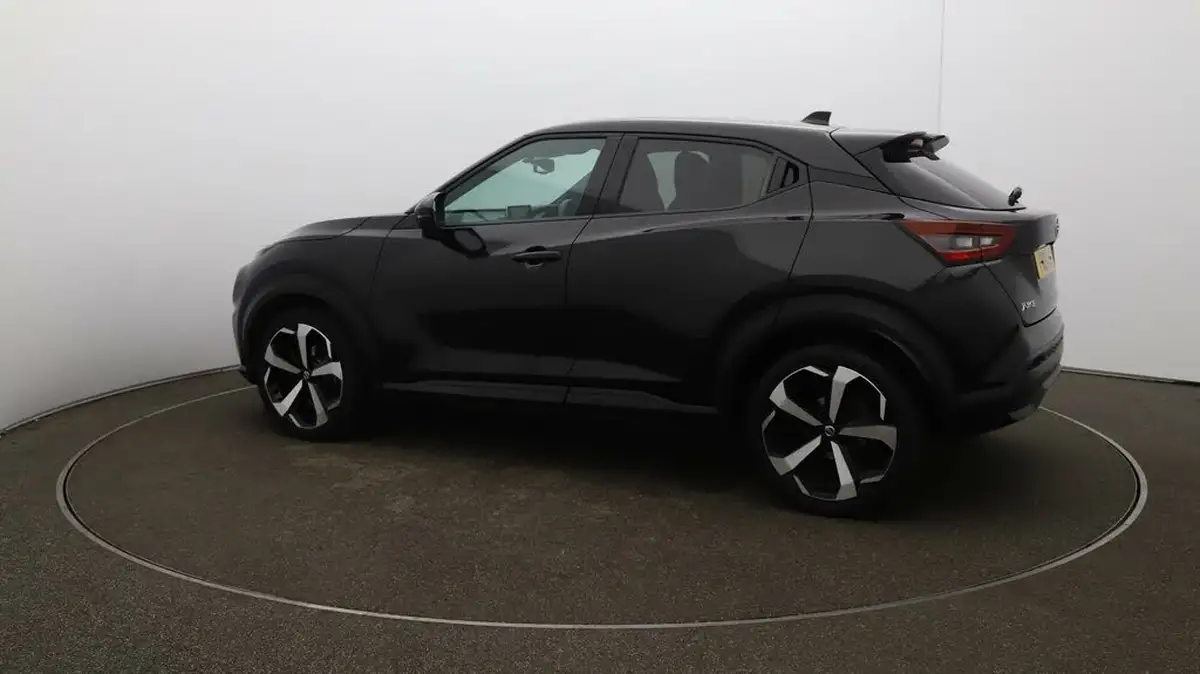 2021-nissan-juke-10-dig-t-tekna-117ps-dct-big-47