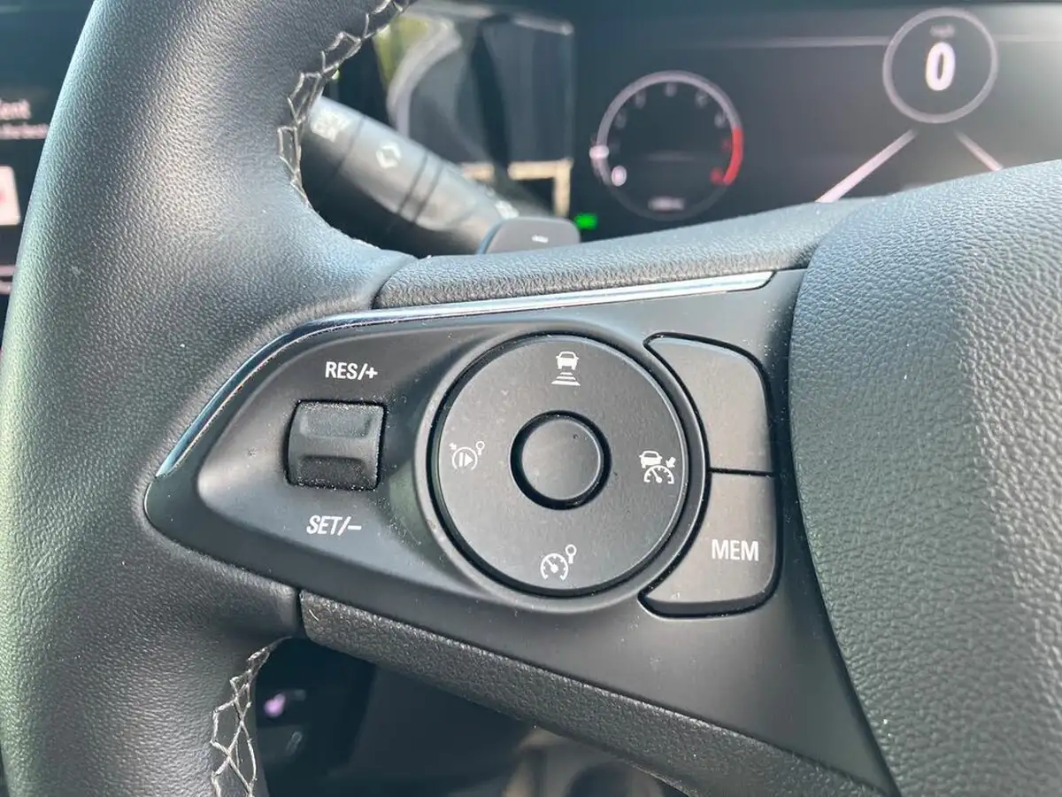 2022-vauxhall-mokka-12-sri-premium-130ps-auto-big-18