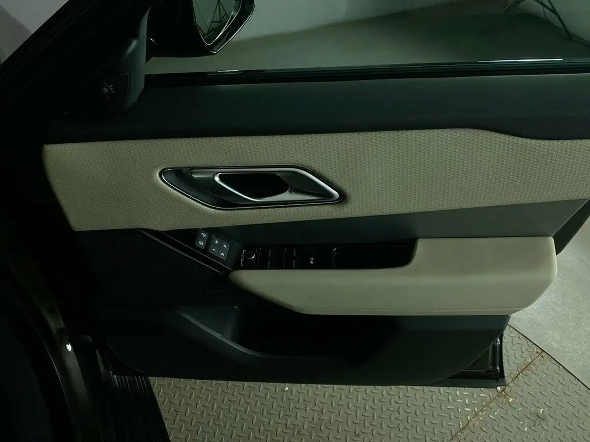 2023-land-rover-range-rover-velar-30-p400-hst-big-26
