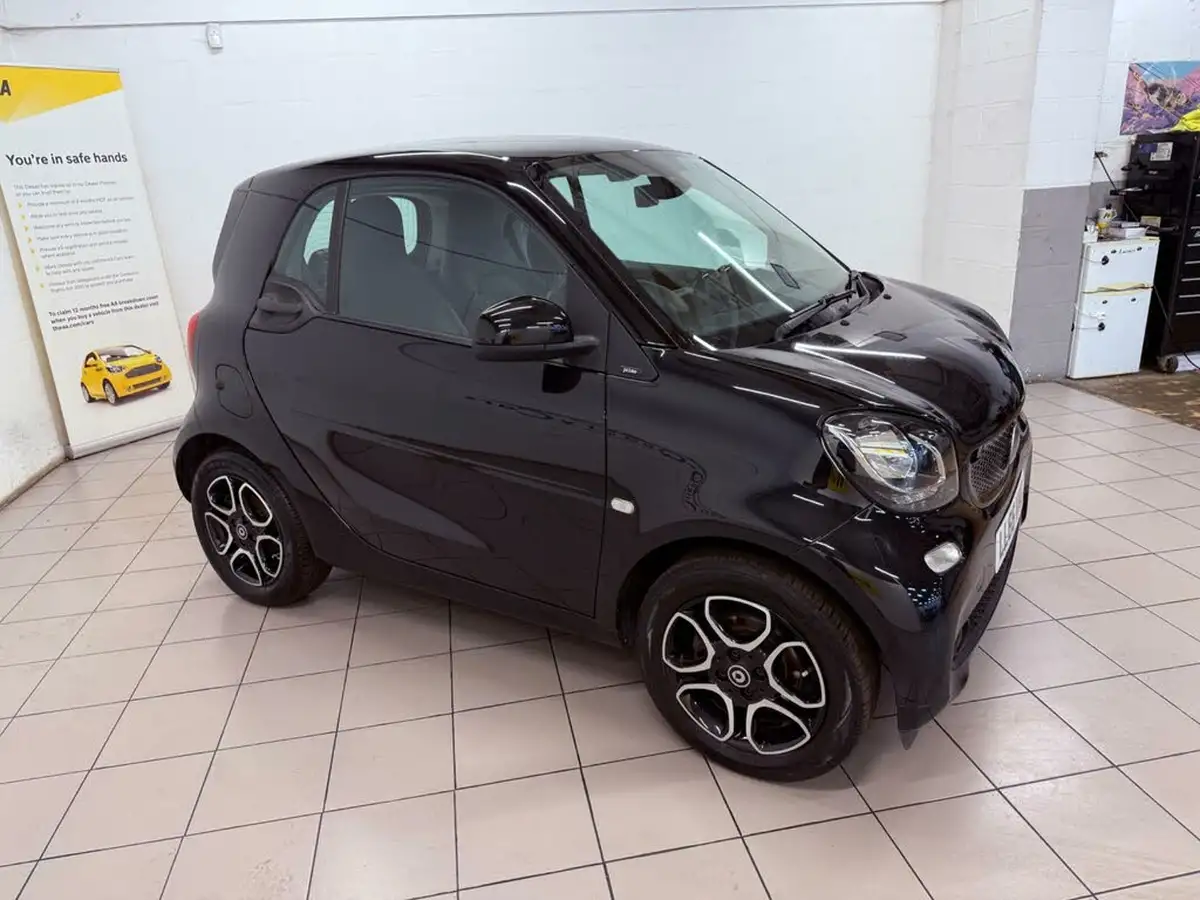 2017-smart-fortwo-09-prime-premiumss-coupe-twinamic-big-1