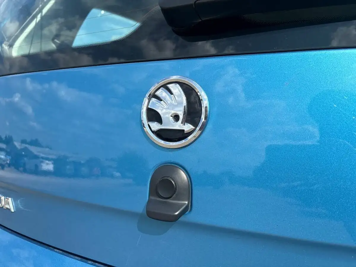 2019-skoda-citigo-10-se-3d-big-42