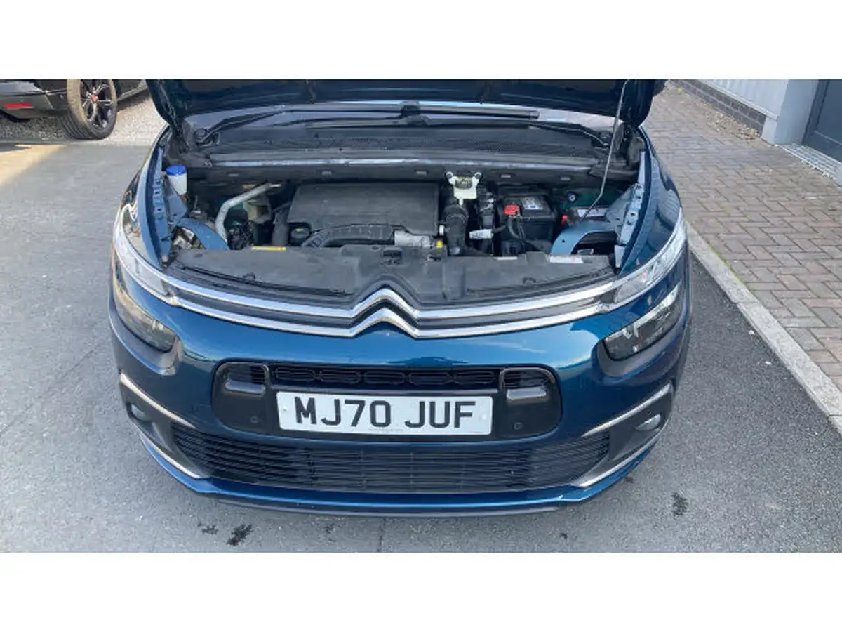 2020-citroen-grand-c4-spacetourer-12-puretech-feel-plus-ss-big-7