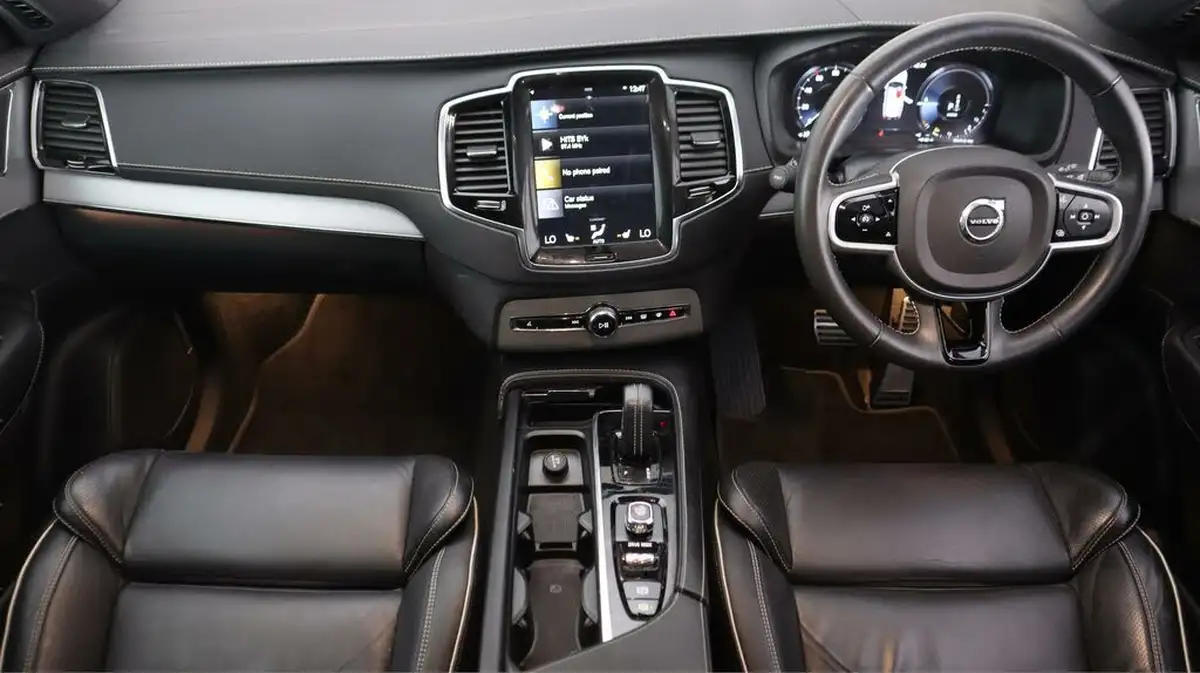 2021-volvo-xc90-20-t8-r-design-390bhp-big-12