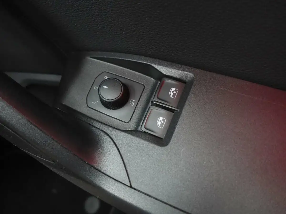 2020-seat-ibiza-10-tsi-fr-sport-115ps-big-45