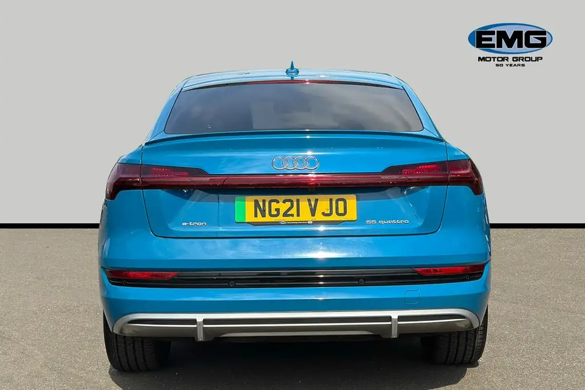 2021-audi-e-tron-55e-s-line-sportback-big-5