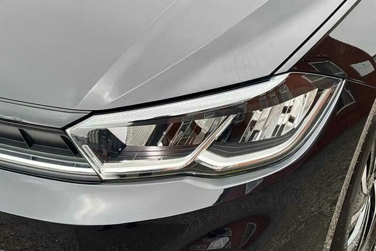 2022-volkswagen-polo-10-tsi-life-dsg-big-30