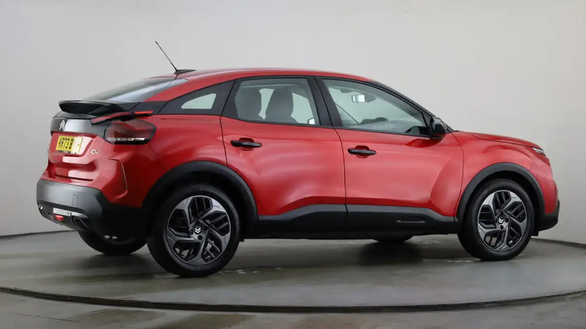 2023-citroen-c4-12-puretech-sense-big-11