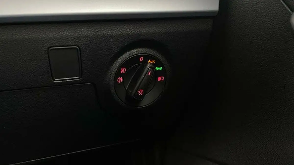 2022-seat-arona-10-tsi-fr-edition-big-20