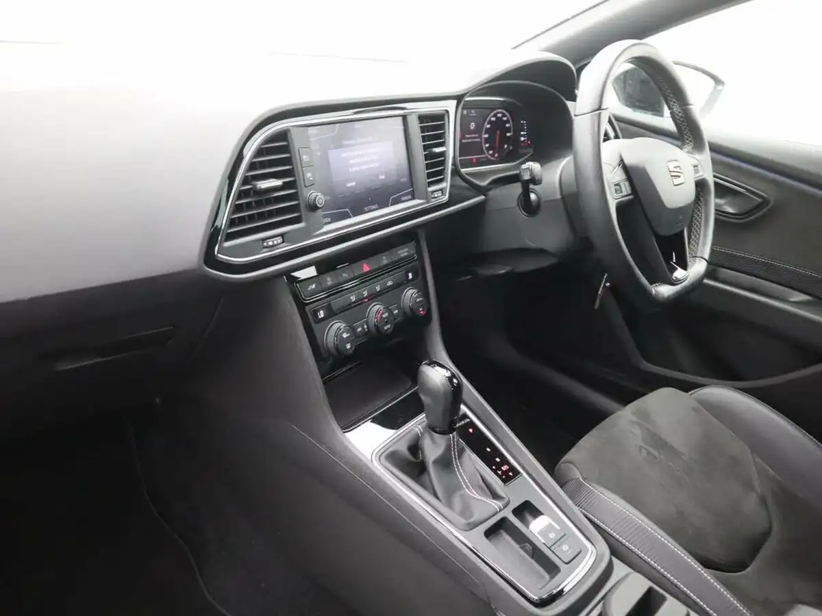 2018-seat-leon-20-tsi-cupra-300-estate-5d-dsg-4drive-big-12
