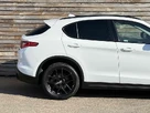 2020-alfa-romeo-stelvio-20-nero-edizione-small-14