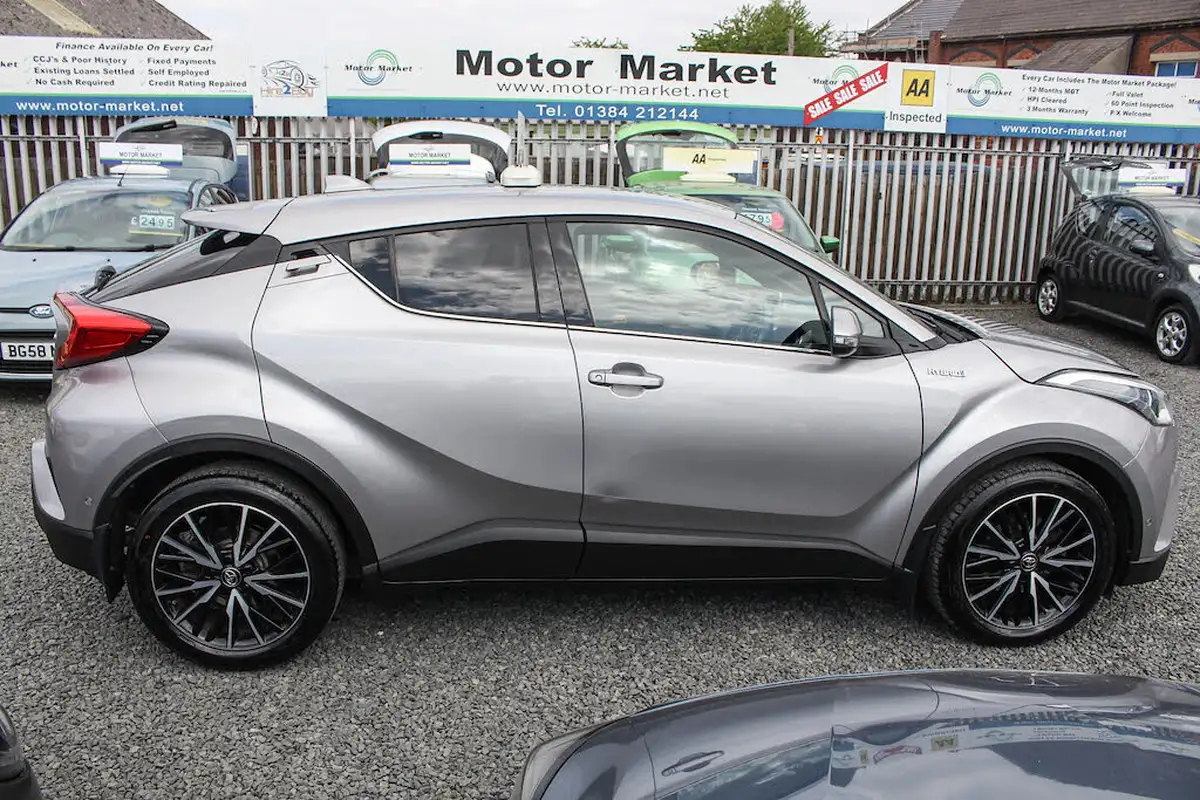 2018-toyota-c-hr-18-vvt-i-excel-big-12
