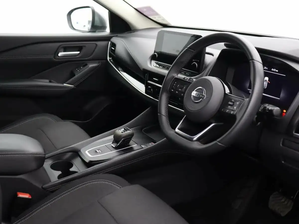 2022-nissan-qashqai-13-dig-t-n-connecta-160ps-auto-big-12