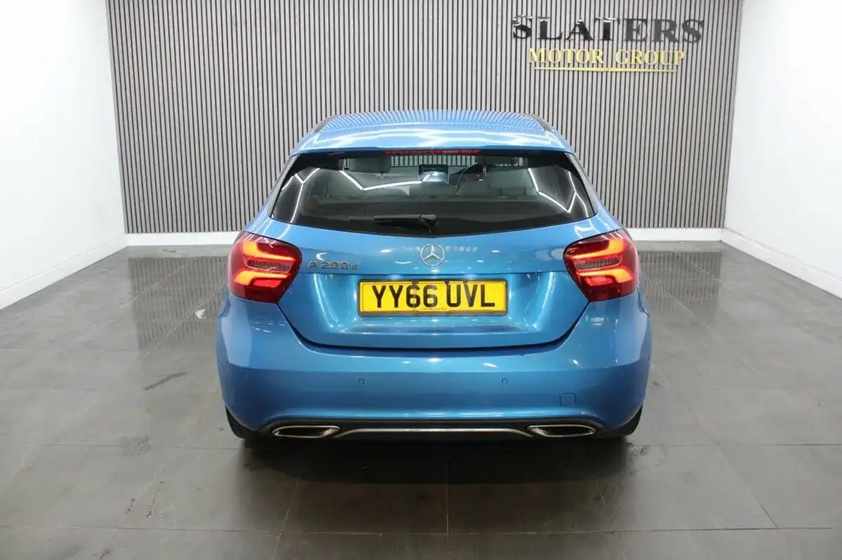 2016-mercedes-benz-a-class-21d-a200d-sport-premiumss-7g-dct-big-5