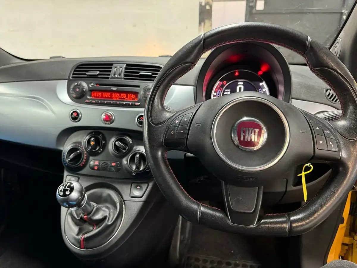 2015-fiat-500-12-s-big-36