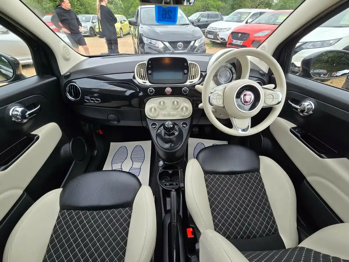 2021-fiat-500-10-dolcevita-big-16