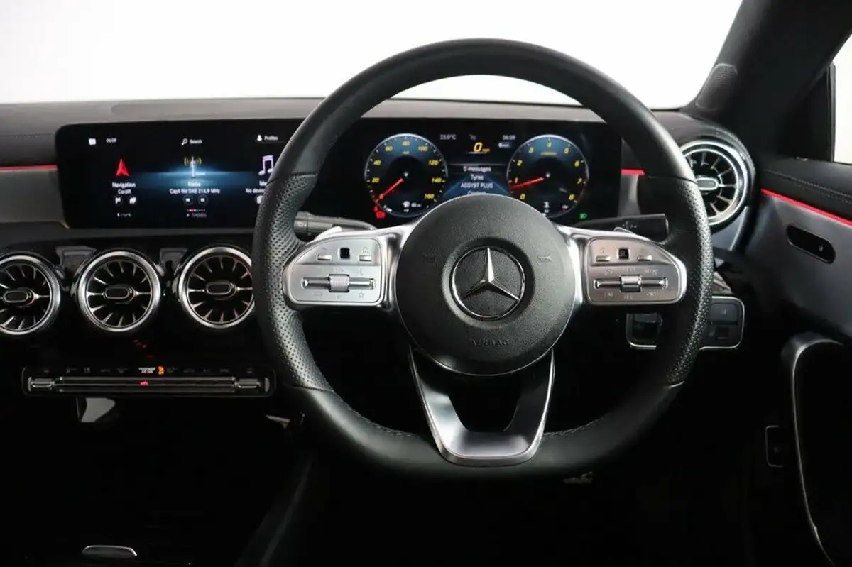 2022-mercedes-benz-cla-20-cla-250-amg-line-premium-plus-coupe-4d-big-15