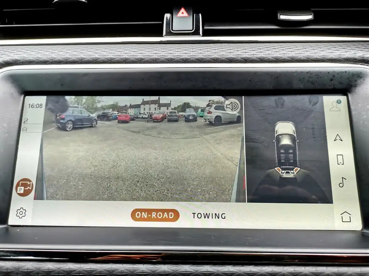 2022-land-rover-range-rover-evoque-20-d200-r-dynamic-s-big-12