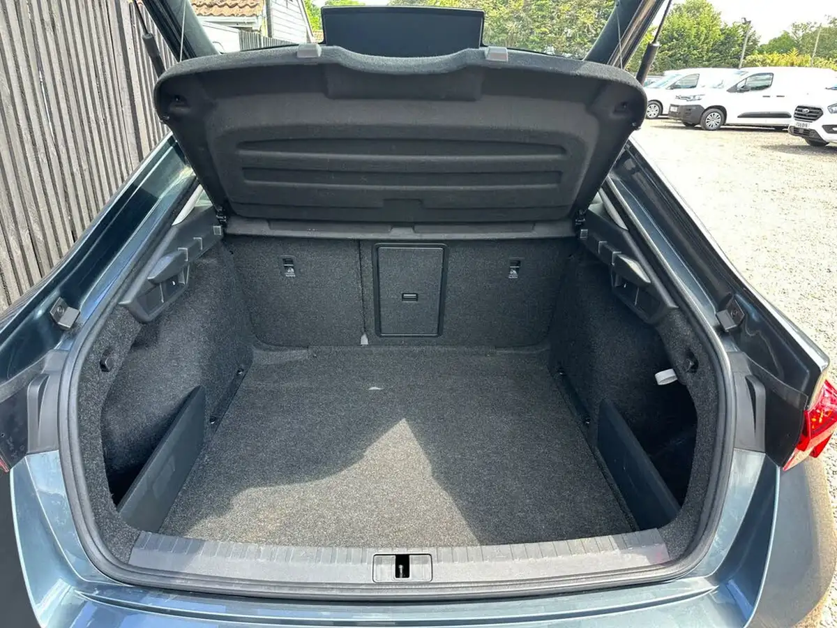 2021-skoda-octavia-15-tsi-se-first-edition-hatchback-big-9
