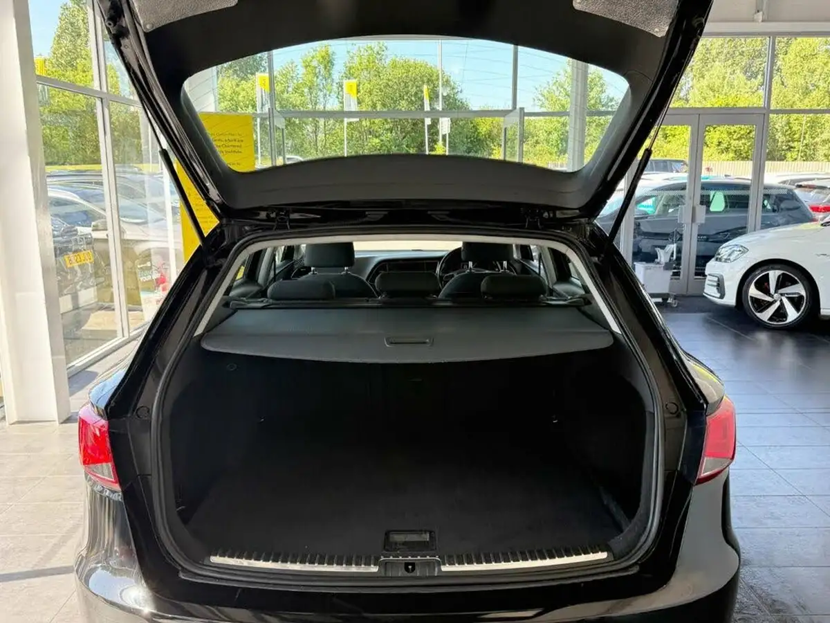 2015-seat-leon-16tdi-se-105ps-sports-tourer-5d-big-18