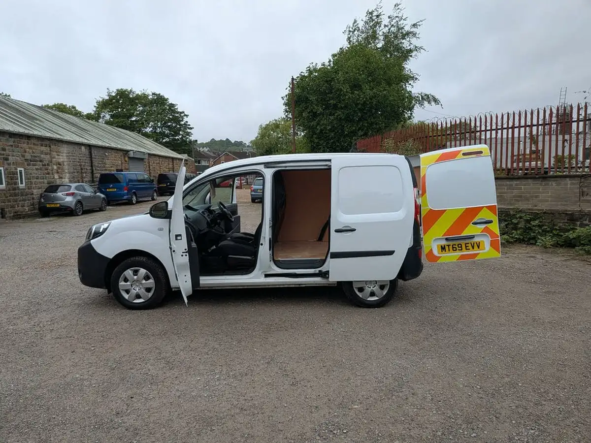 2019-renault-kangoo-e-ml20-i-ze-33-business-big-24
