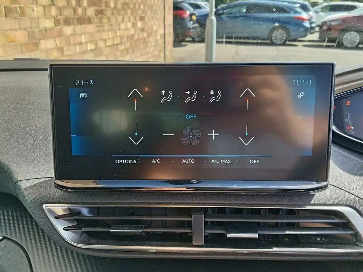 2021-peugeot-5008-suv-15-bluehdi-active-premium-big-12