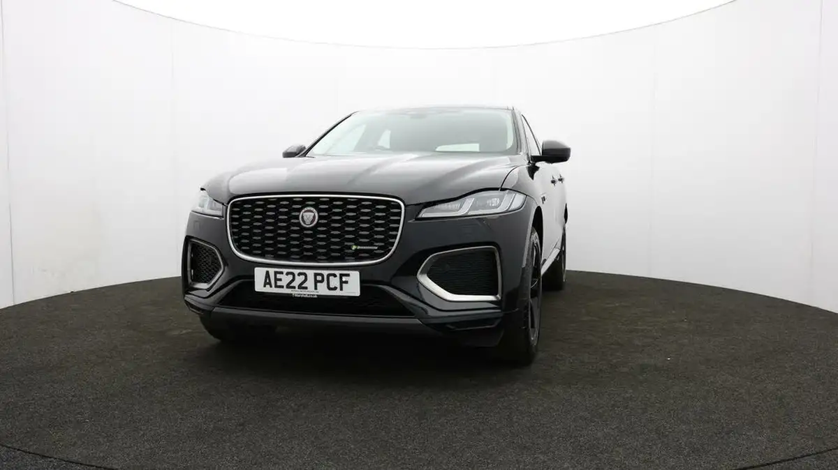 2022-jaguar-f-pace-20-d200-r-dynamic-s-big-57