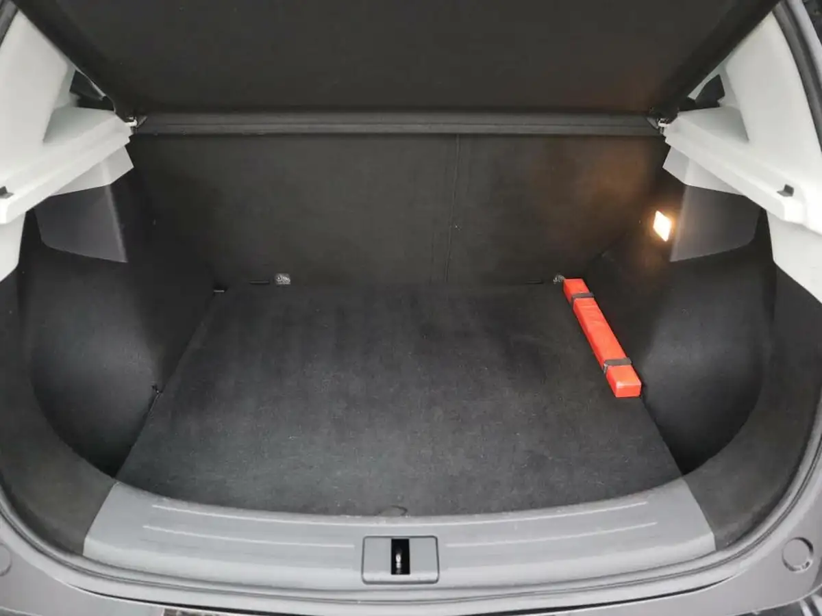 2022-mg-zs-suv-10t-gdi-exclusive-big-8