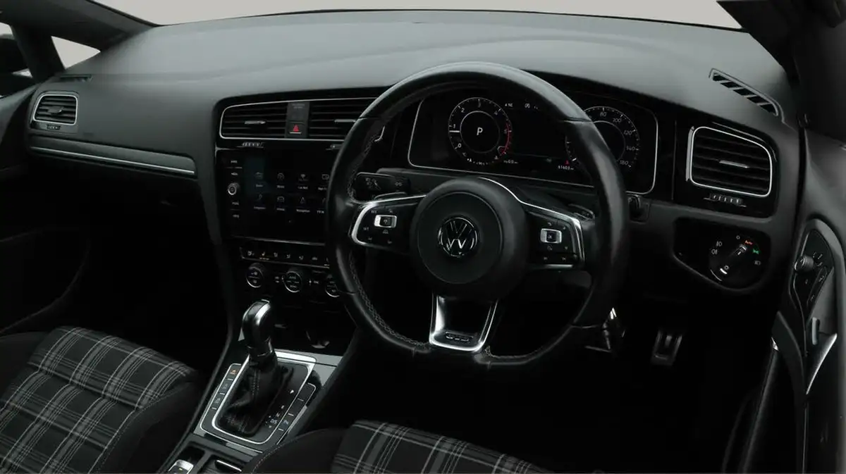 2017-volkswagen-golf-20tdi-gtd-ss-hatchback-5d-dsg-big-10