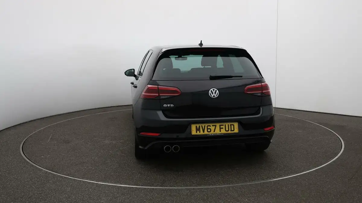 2017-volkswagen-golf-20tdi-gtd-ss-hatchback-5d-dsg-big-58