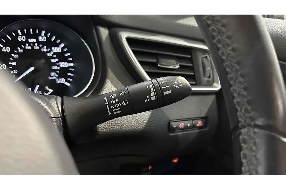 2021-nissan-qashqai-13-dig-t-n-connecta-140ps-big-38