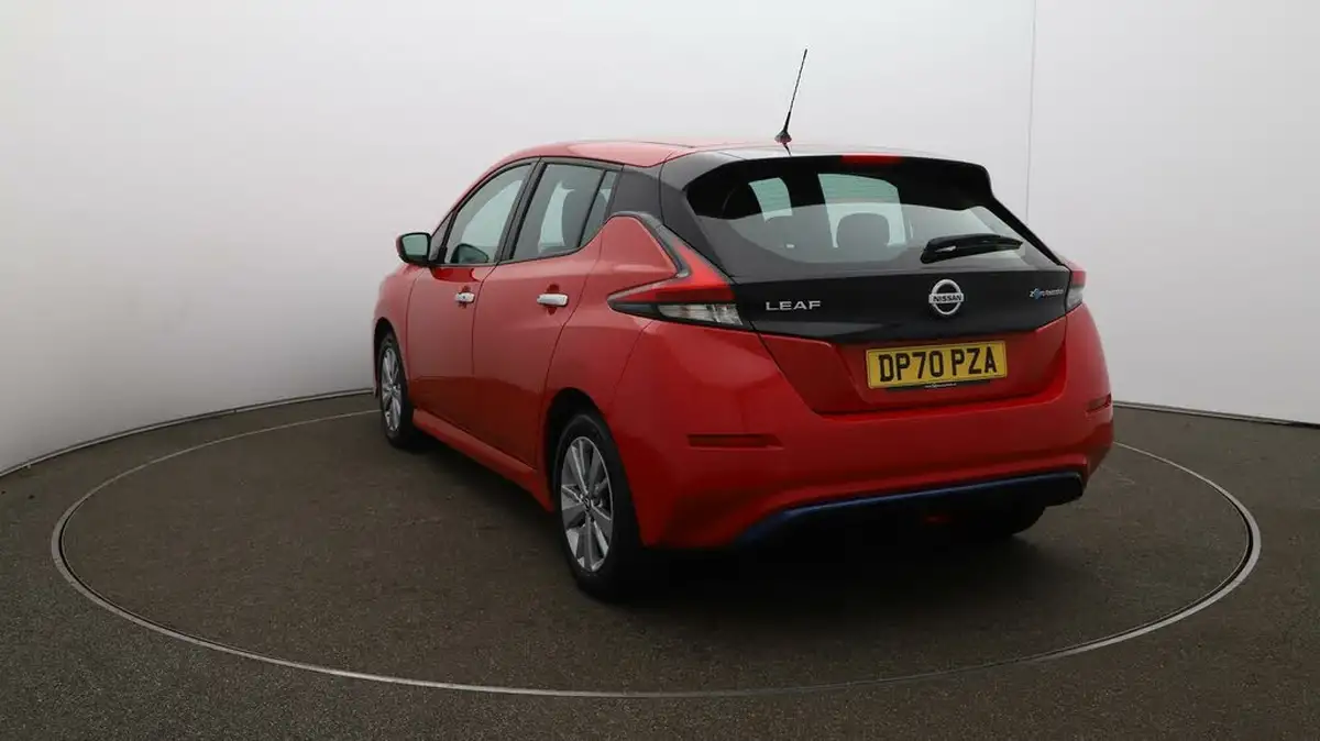 2021-nissan-leaf-e-acenta-big-61