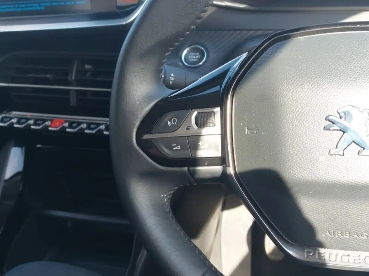 2022-peugeot-208-12-puretech-active-premium-75bhp-big-16