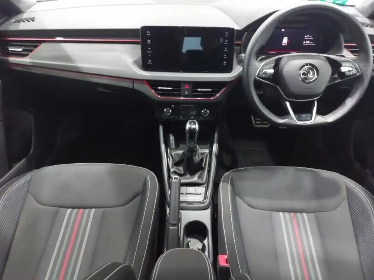 2024-skoda-kamiq-10-tsi-monte-carlo-116ps-dsg-big-2
