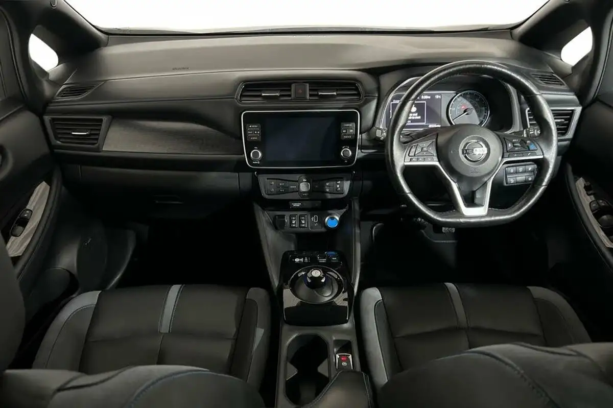 2020-nissan-leaf-e-e-3zero-big-11