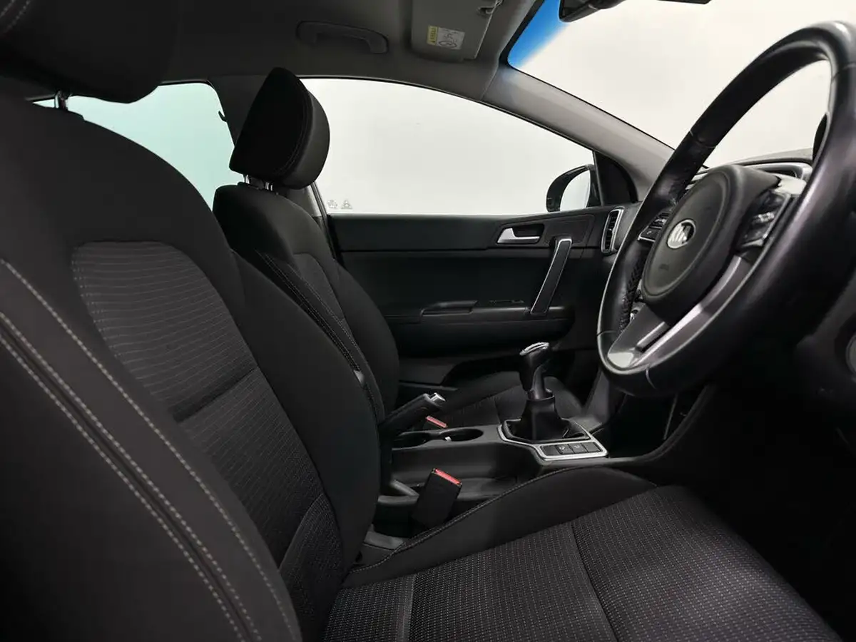 2018-kia-sportage-16-gdi-2-big-29