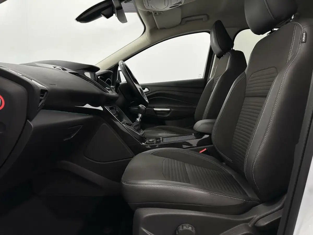 2017-ford-kuga-20tdci-titanium-150ps-big-27
