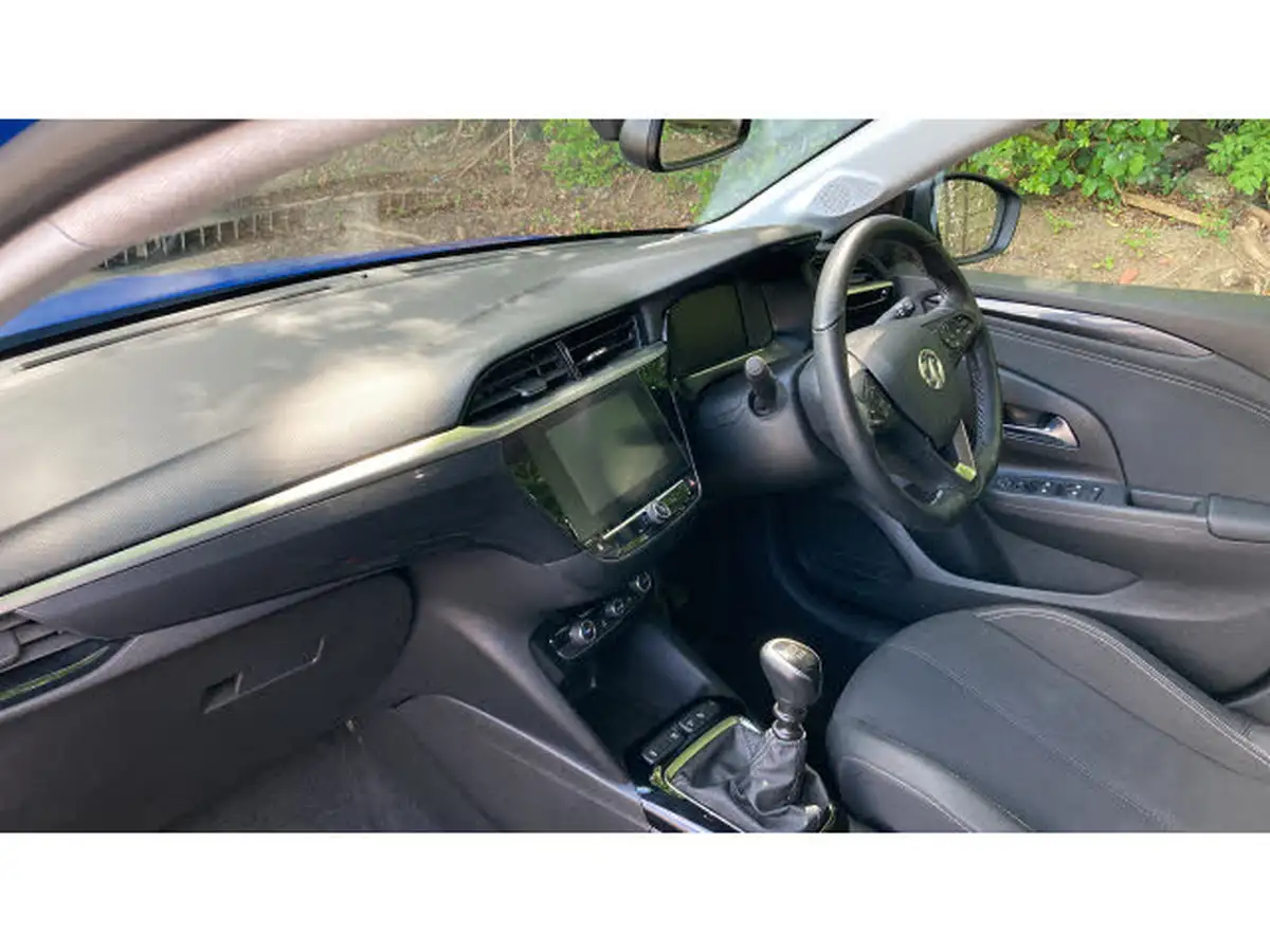 2022-vauxhall-corsa-12-turbo-elite-edition-big-8