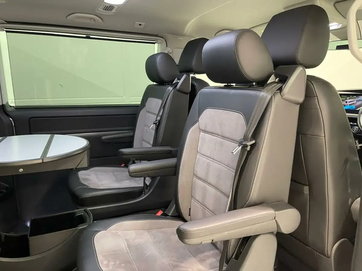 2021-volkswagen-caravelle-20tdi-executive-bmt-204pseu6d-big-37