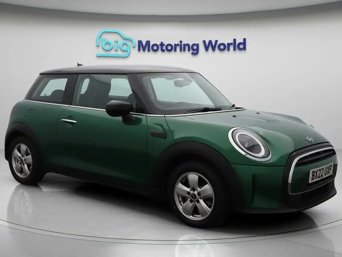 2022-mini-cooper-15-cooper-classic-hatchback-3d-auto-big-0
