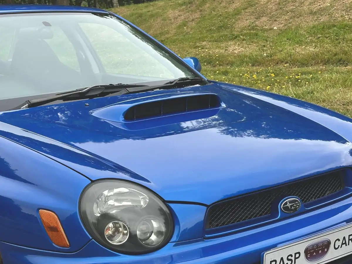 2002-subaru-impreza-20-wrx-uk300-ltd-edn-242bhp-big-2