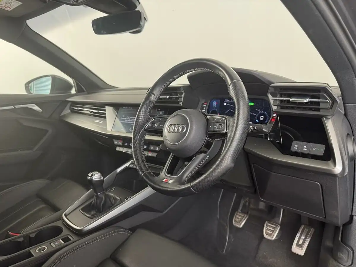 2021-audi-a3-15-35-tfsi-s-line-sportback-5d-big-40
