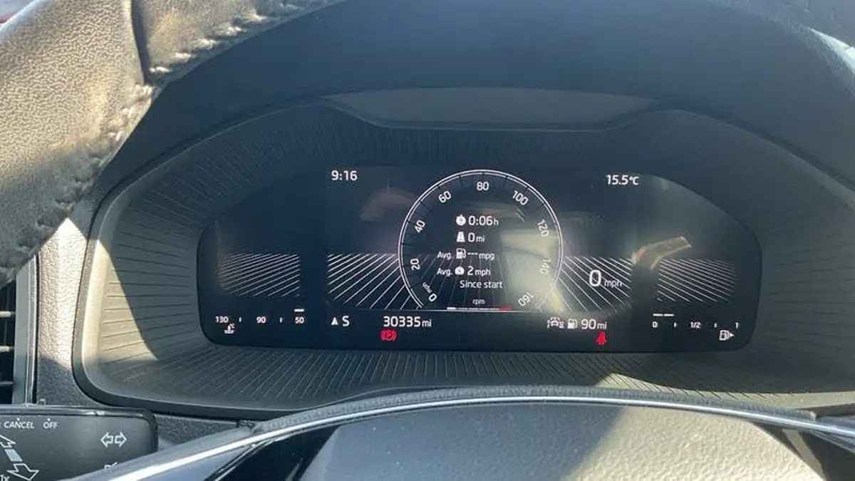 2023-skoda-karoq-15-tsi-se-drive-big-22