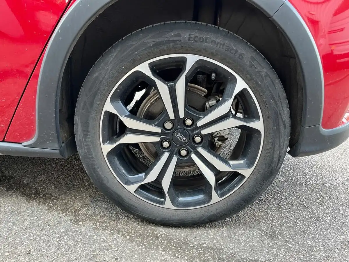 2022-ford-focus-big-17
