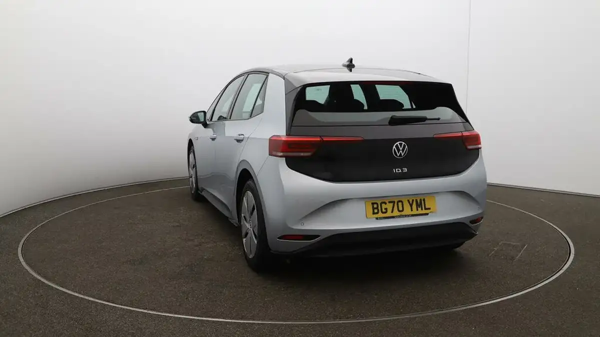 2020-volkswagen-id3-e-life-big-60