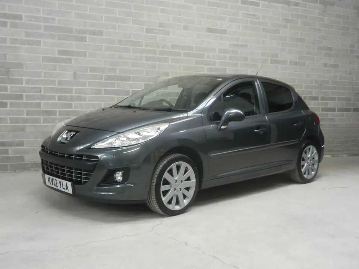2012-peugeot-207-16-allure-5d-big-0